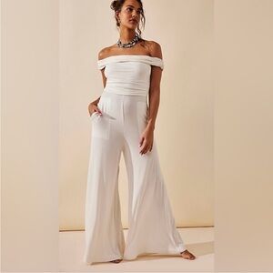 NWOT FREE PEOPLE KENNA ONE PIECE SIZE S WHITE